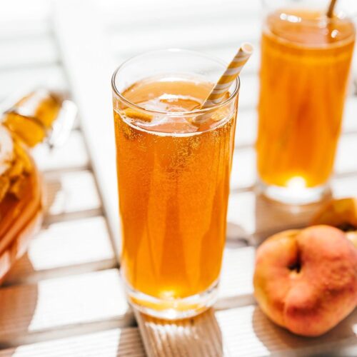 Home Brewed Vanilla Peach Kombucha Brew Buch