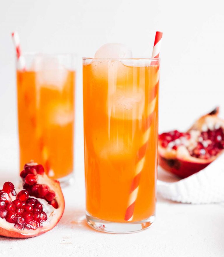 Home Brewed Pomegranate Kombucha Brew Buch