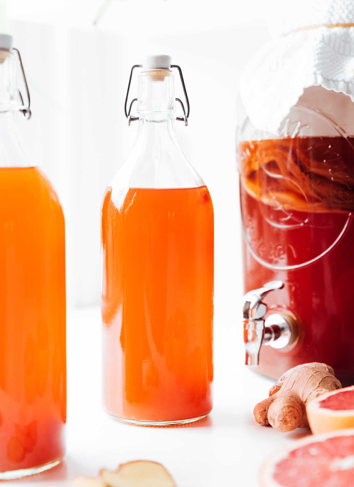 Ginger Grapefruit Kombucha (+ Flavoring Variations) Brew Buch