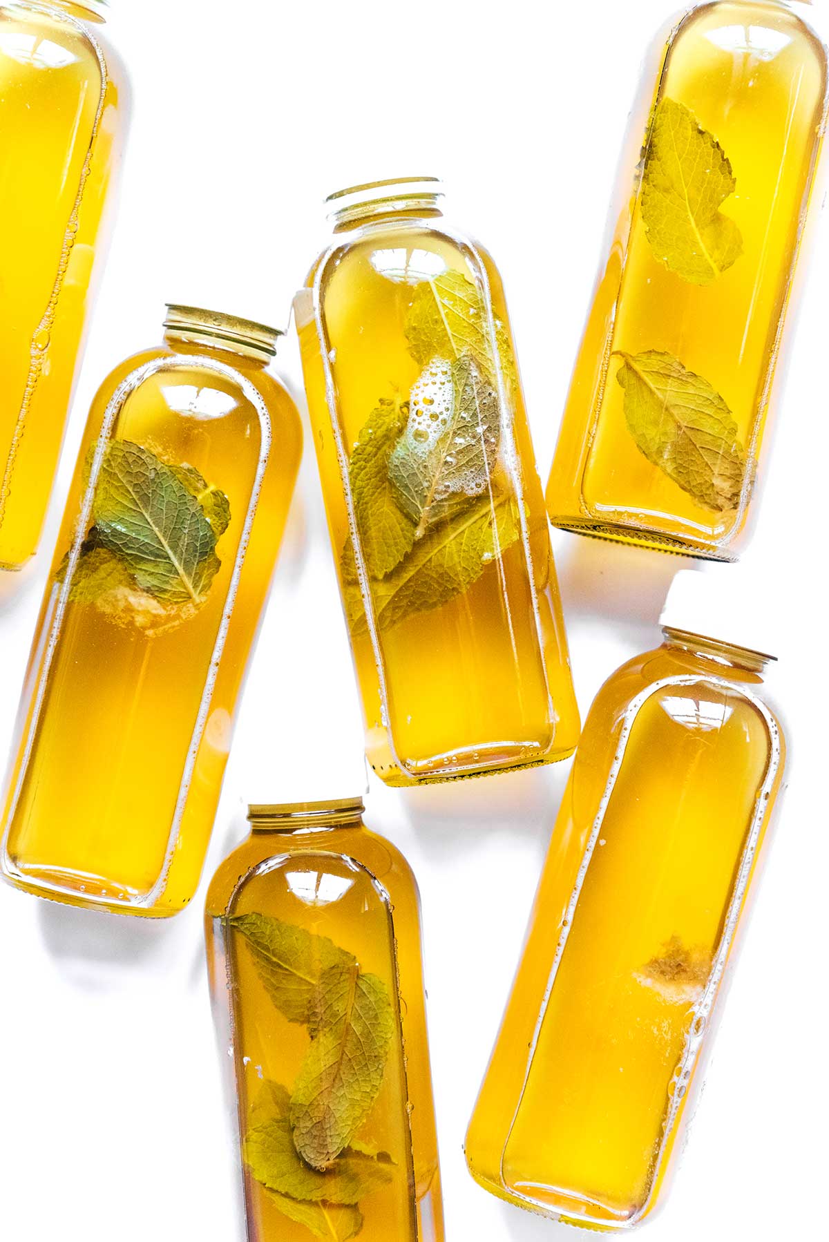 Easy Elderflower Kombucha (+ Flavor Options) Brew Buch